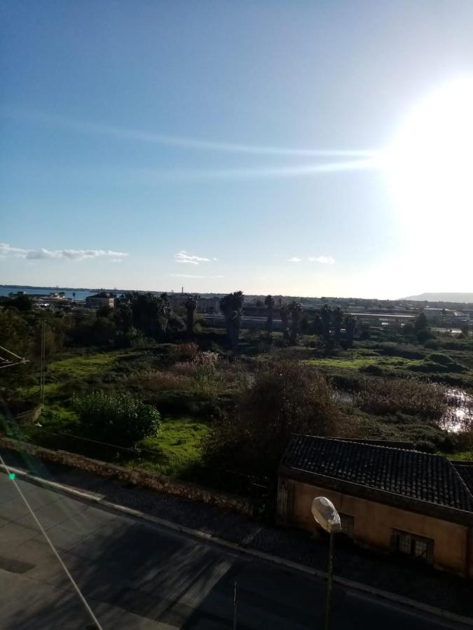 Lo scorcio della Neapolis Accogliente appartamento pressi parco Neapolis Syracuse Esterno foto